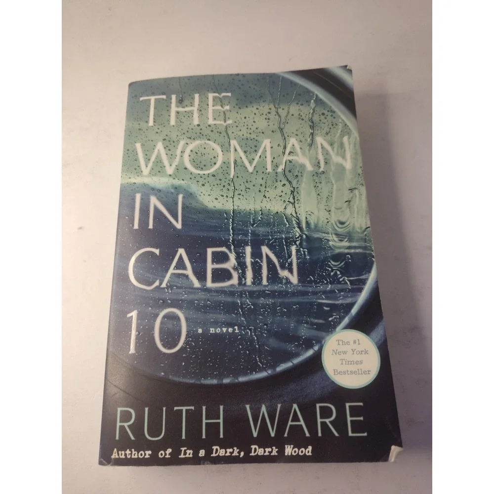 The Woman in Cabin 10 - Paperback By Ware, Ruth - VERY GOOD